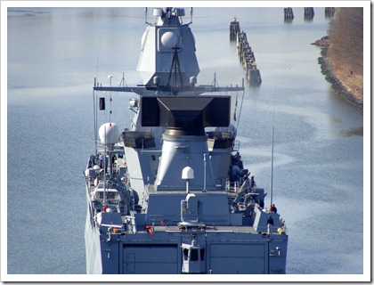 KielNavyBlog: Frigate SACHSEN (F 219) in Kiel-Canal